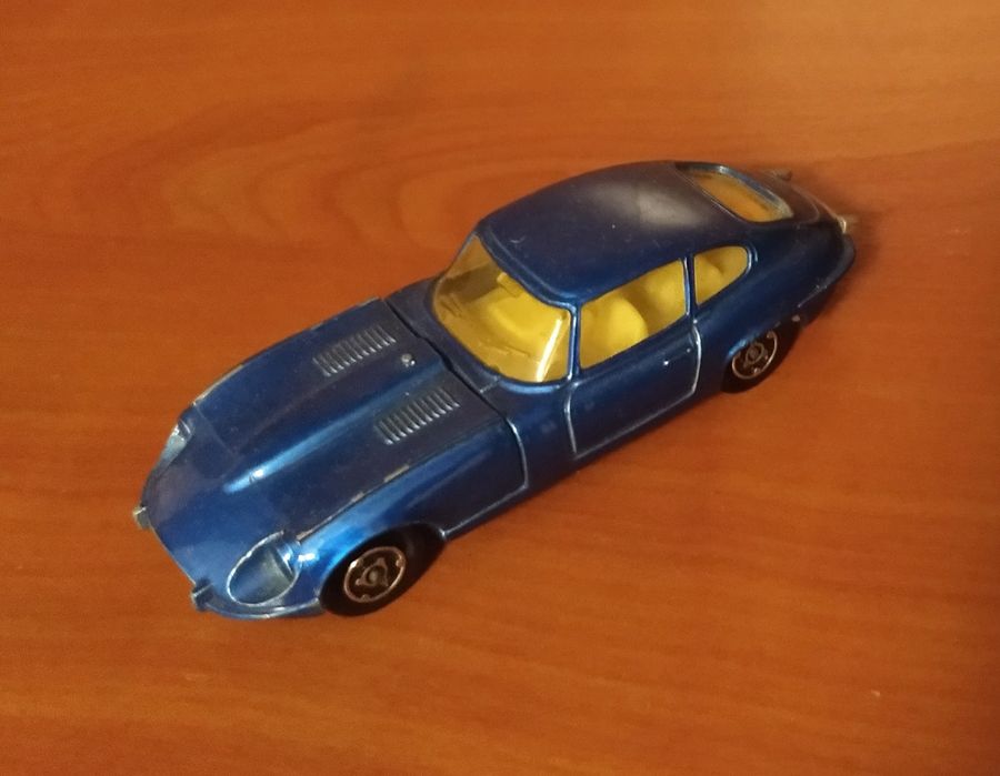 Miniatura antiga - Jaguar Type E V12 - Majorette