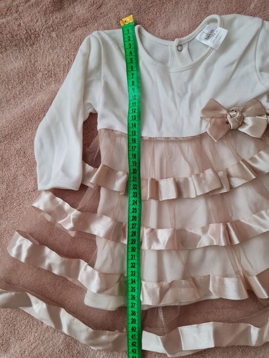 Святкова сукня для дівчинки