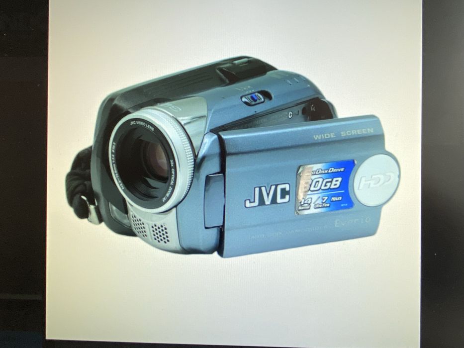 видеокамера  JVC everio