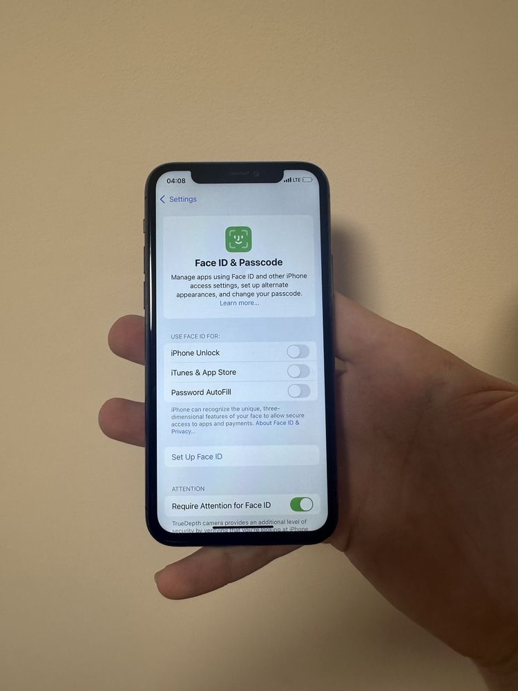 Iphone 11 pro в гарному стані