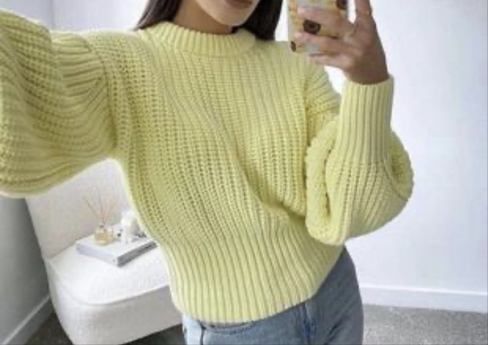 Светр Zara, жовтий, стан ідеальний