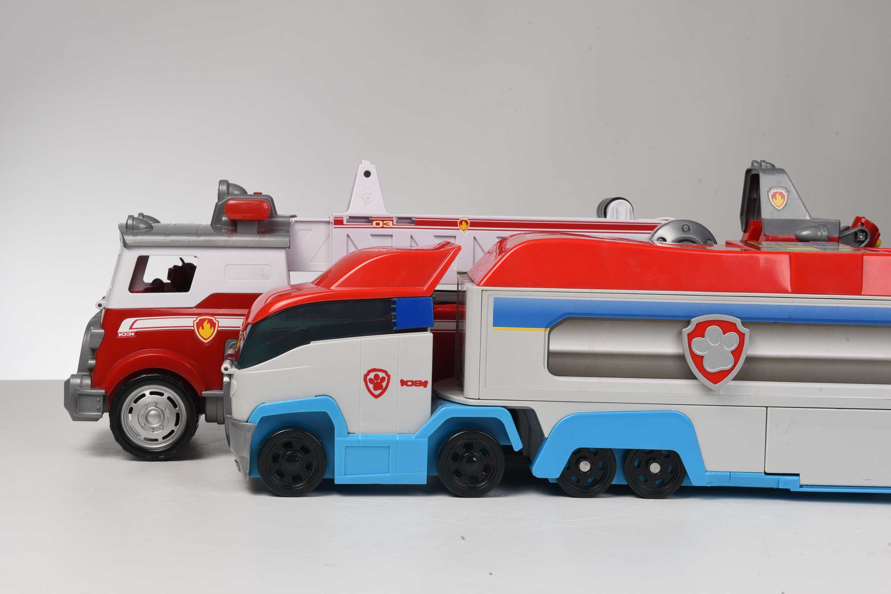 Psi patrol ciężarówka patrolowiec i wóz strażacki