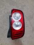 Farol tras lado passageiro nissan micra k11