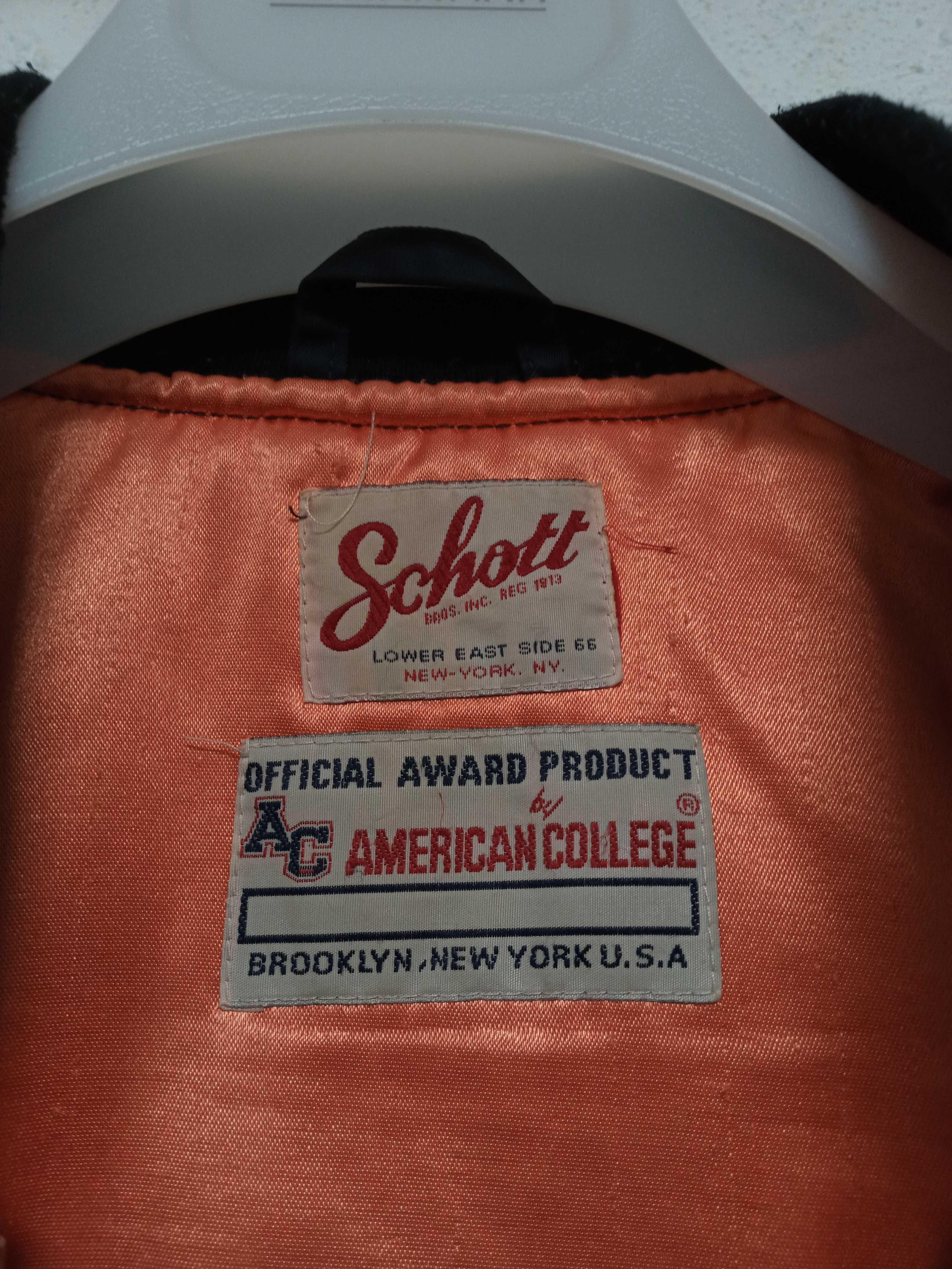 Бомбер Schott M размер made in USA