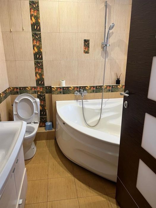 Продам  2 комнатную квартиру с автономным отоплением