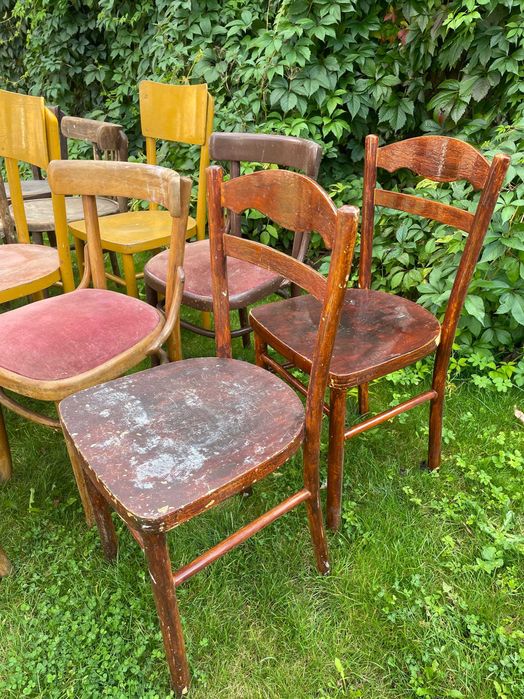 Stare drewniane krzesła, krzesło PRL