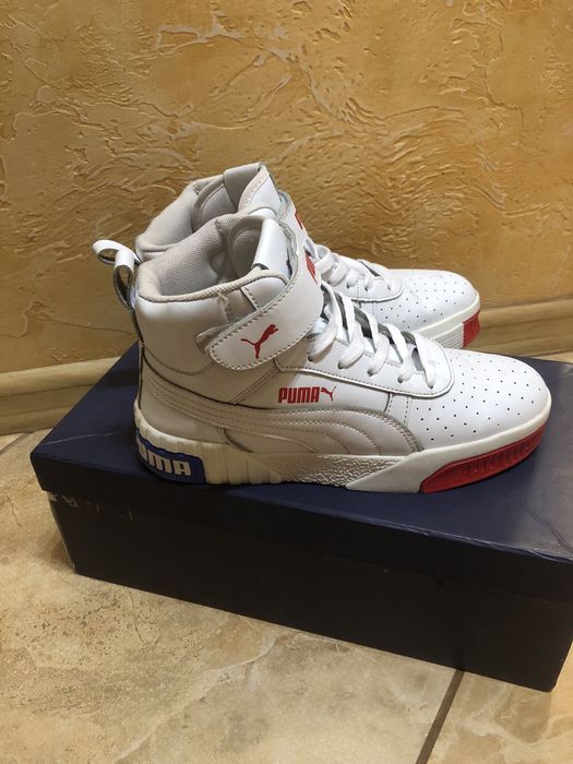 Кросівки хайтопи Puma для дівчинки