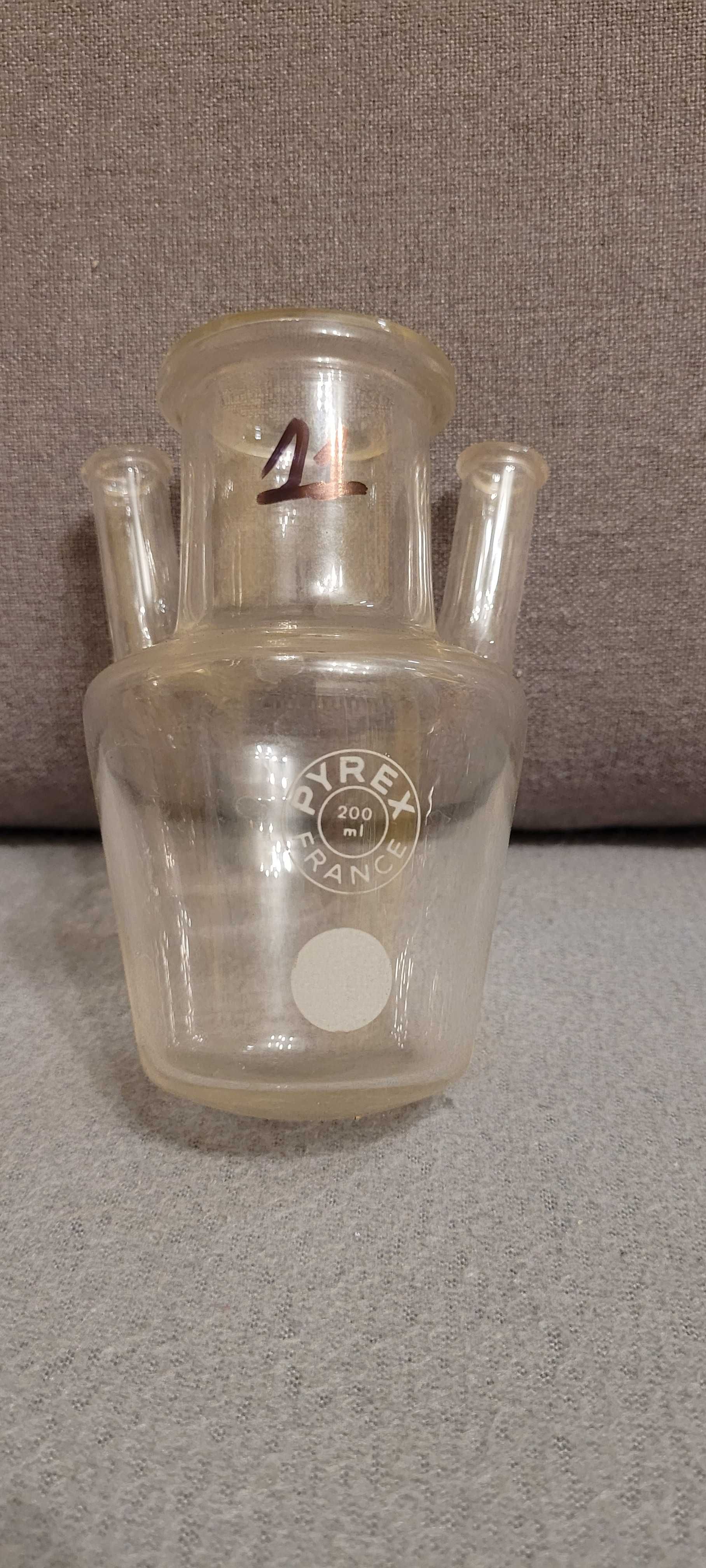 Reaktorek szklany trójszyjny PYREX nr 11, 200 ml / szkło laboratoryjne