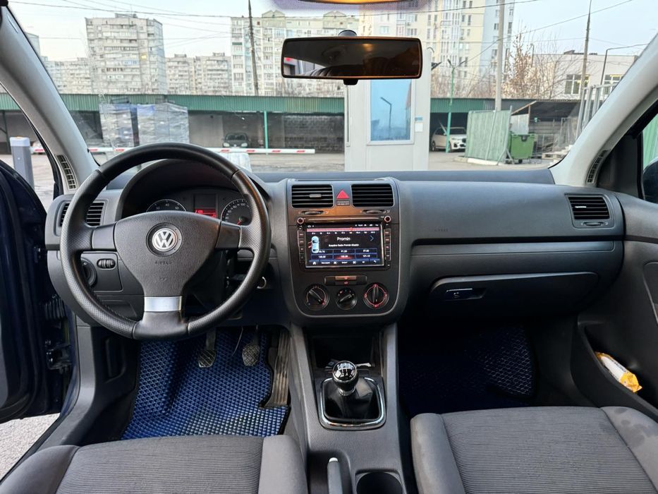 Продам Фольксваген Гольф 5 в хорошем тех состоянии