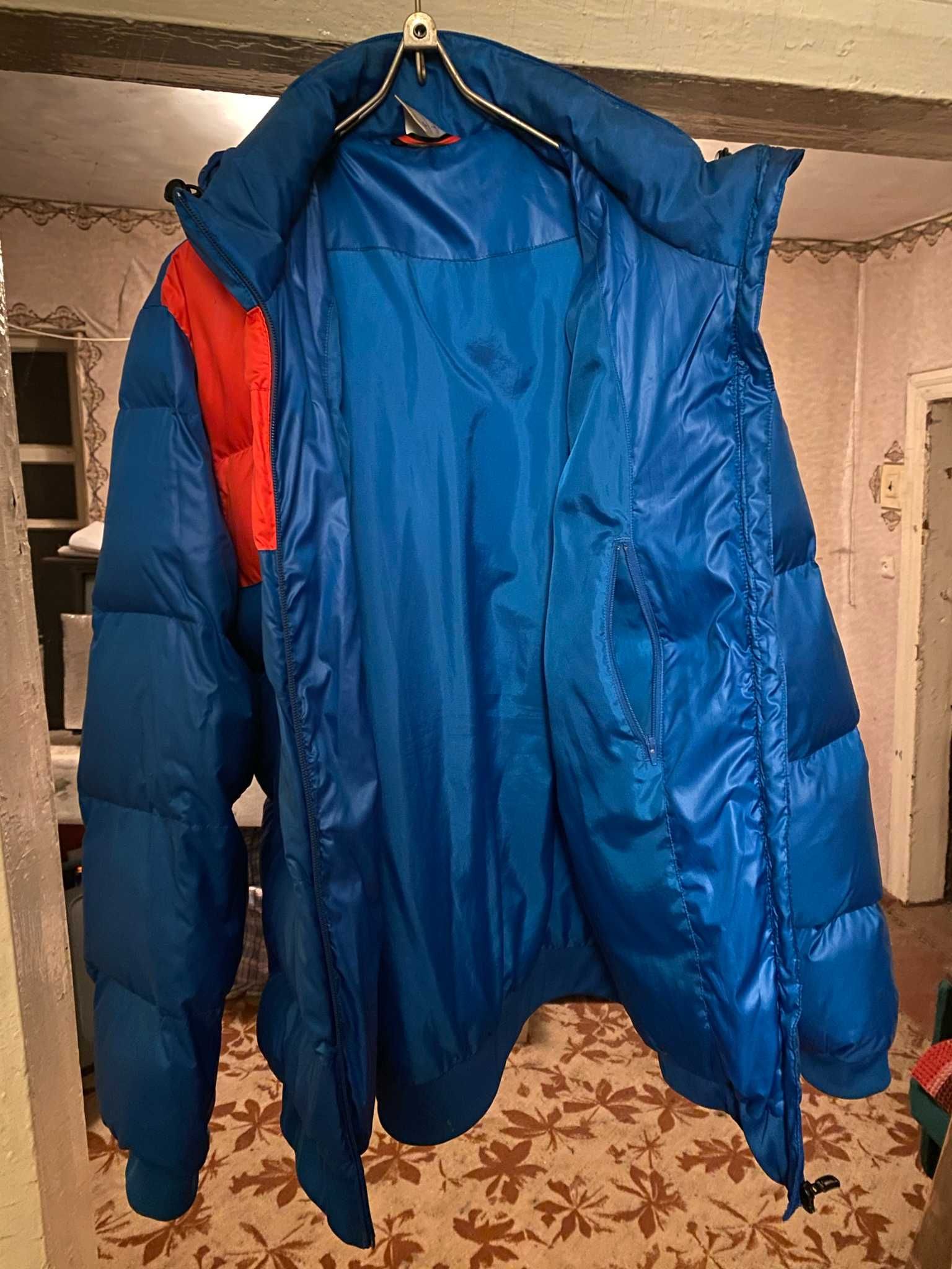 зимняя куртка пуховик Adidas. Розмір L