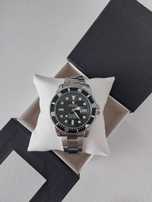 Часы Rolex Submariner в коробочке