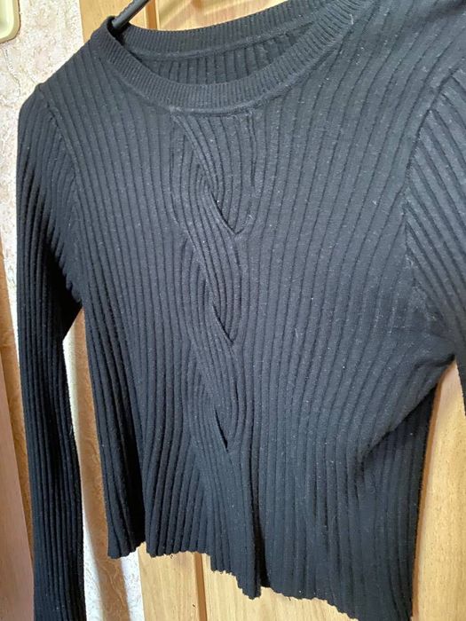 Кофта-кроп, чорного кольору