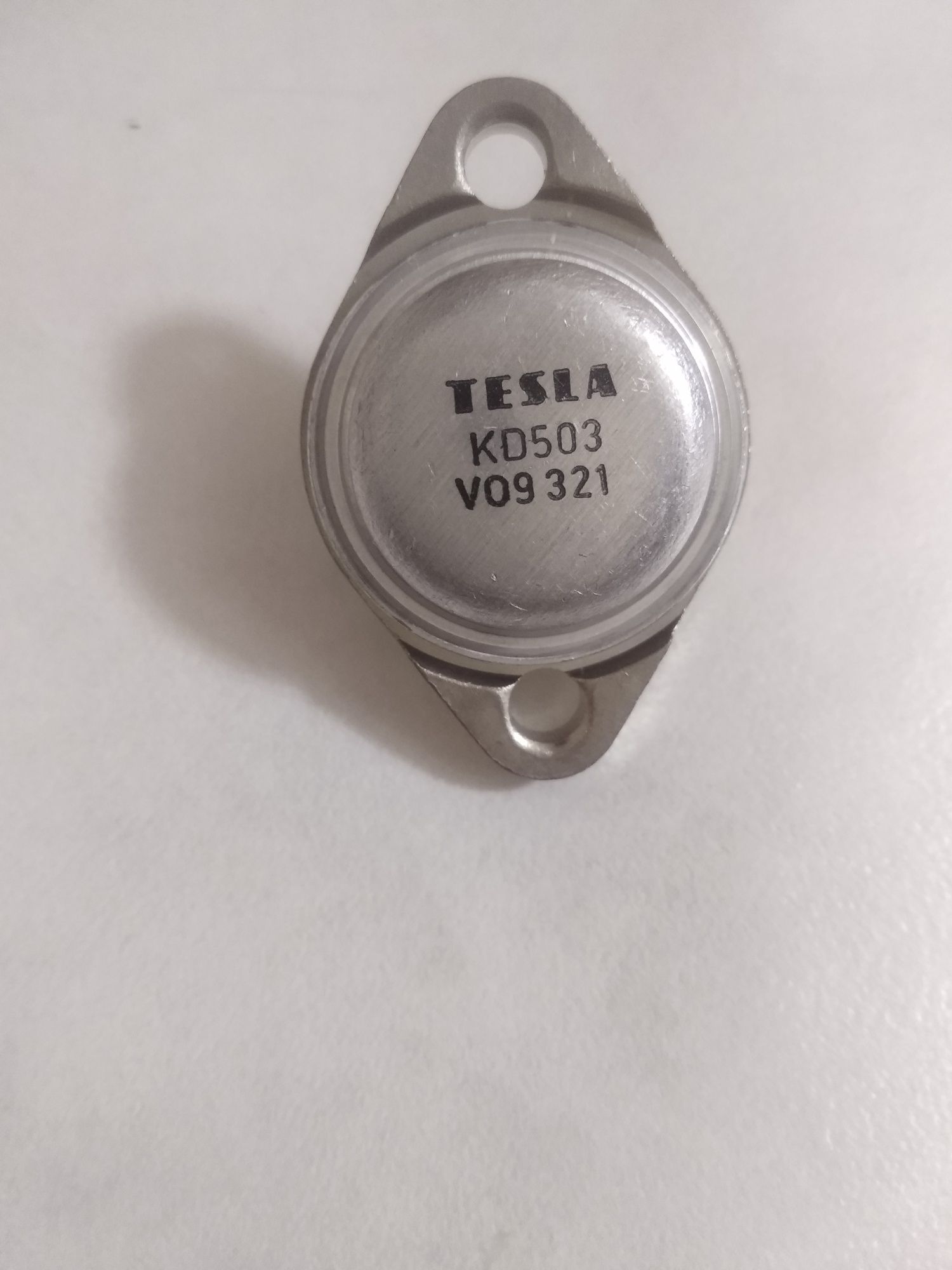 Tранзистори: КТ803А; КТ827А; КD3055Tesla;KT828A; 5NU73Tesla;KD503Tesla