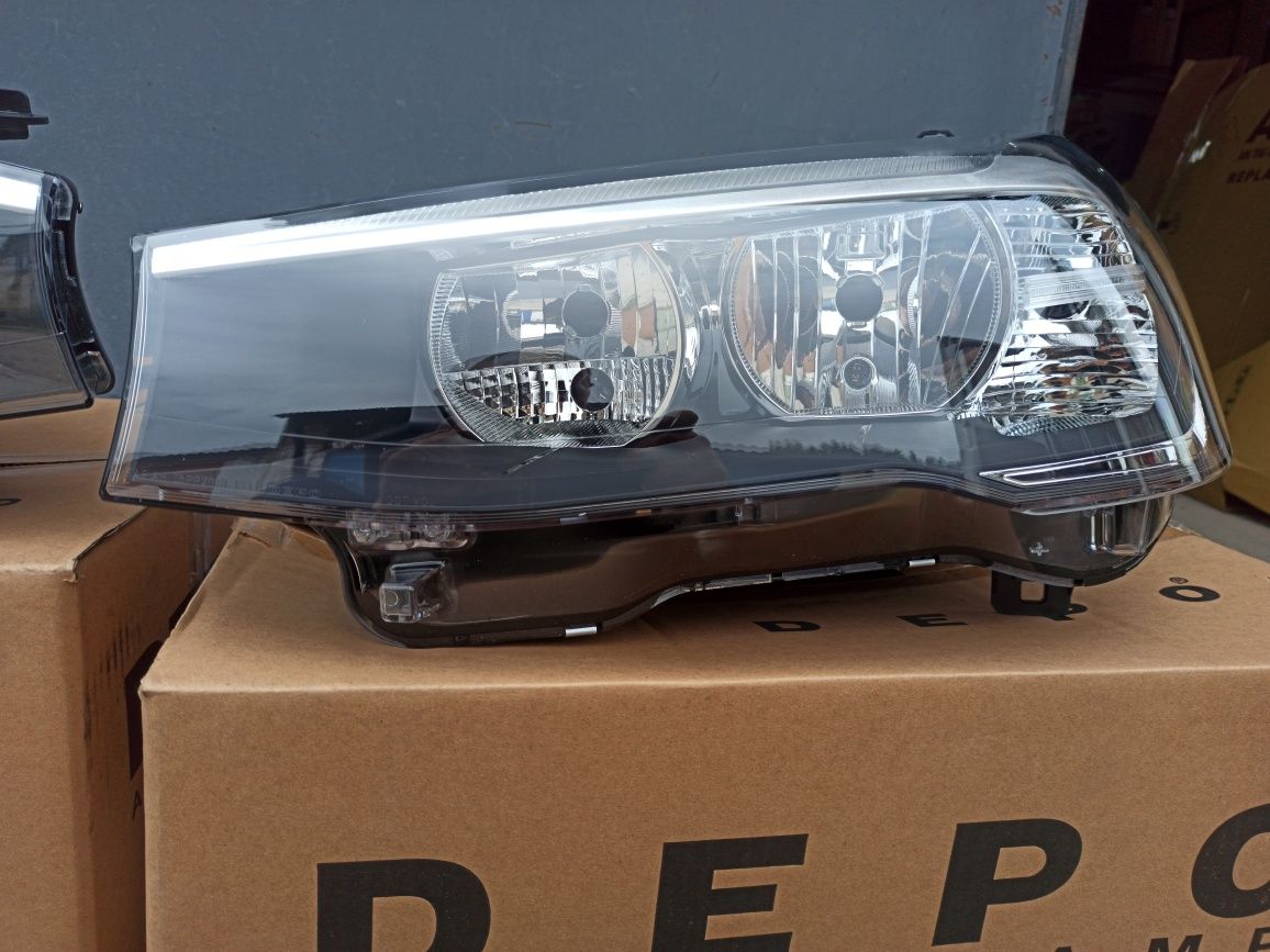 Фари BMW X3 F25 2014-17