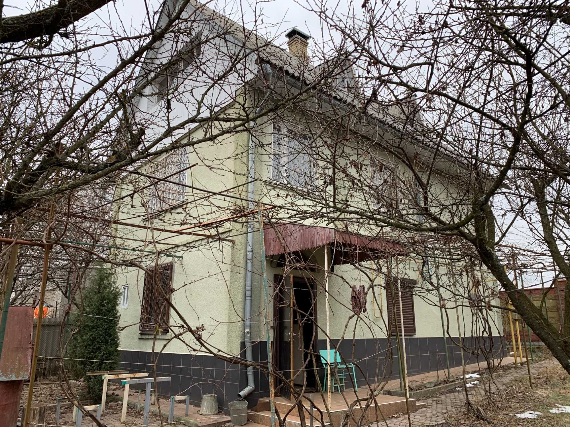 Будинок 3-х поверх. під Києвом Миколаївка 35км по Житомирській 200м2