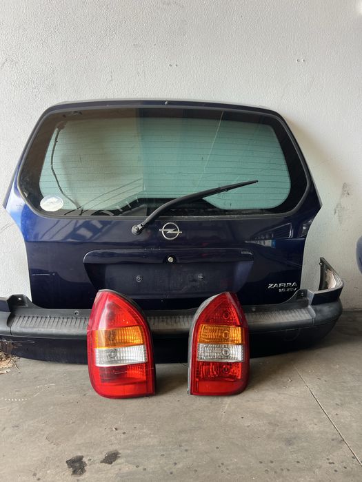 Mala farolim parachoques Opel Zafira