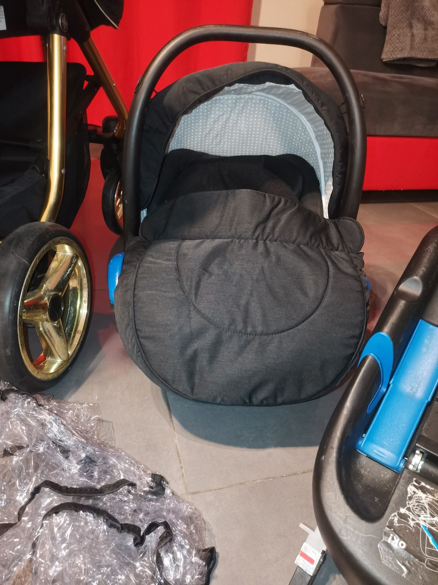 Wózek Reggio Adamex 3w 1 isofix