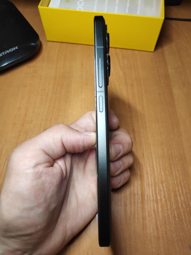 Продається POCO F6 Pro 12/512Gb