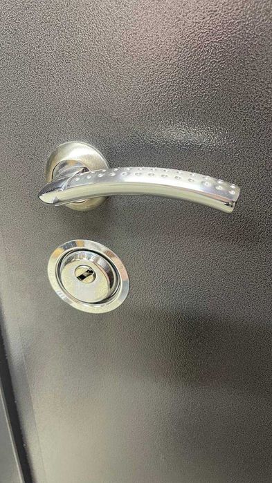 Двері в дім Вулиця Метал - МДФ сірий : в наявності