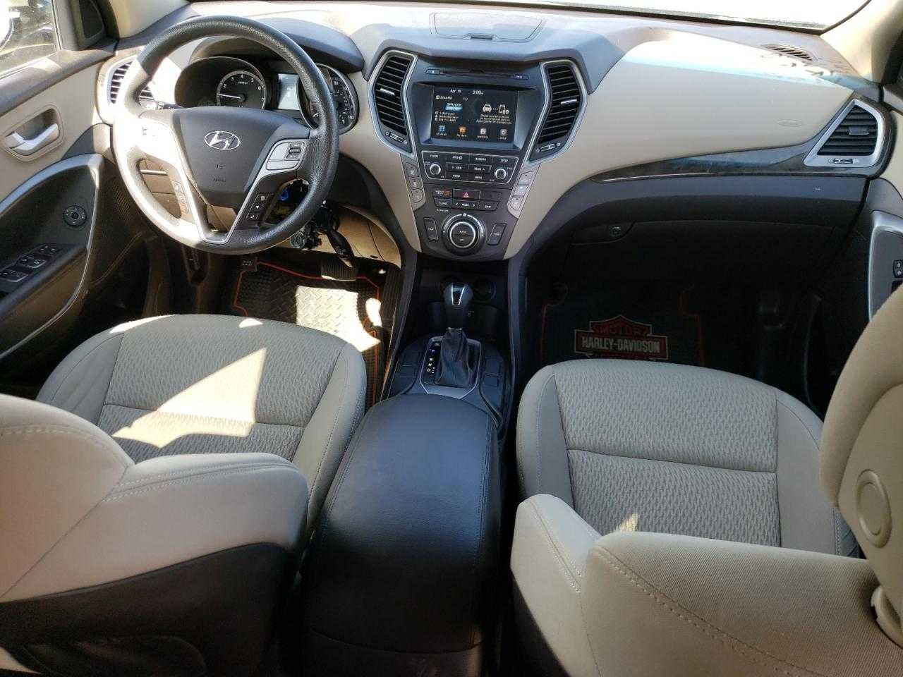 Hyundai Santa Fe SE 2017