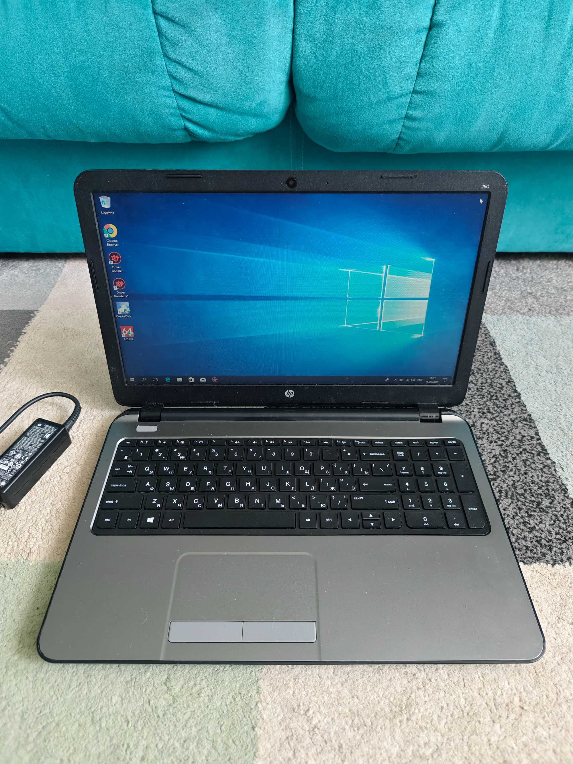 HP 250 i3 4005u / 1000GB HDD / Intel HD Graphics 4400 1GB