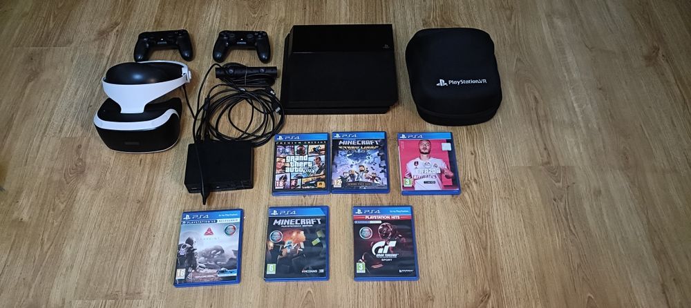 PlayStation 4 500GB + PSVR Completo + 2 comandos + 7 jogos