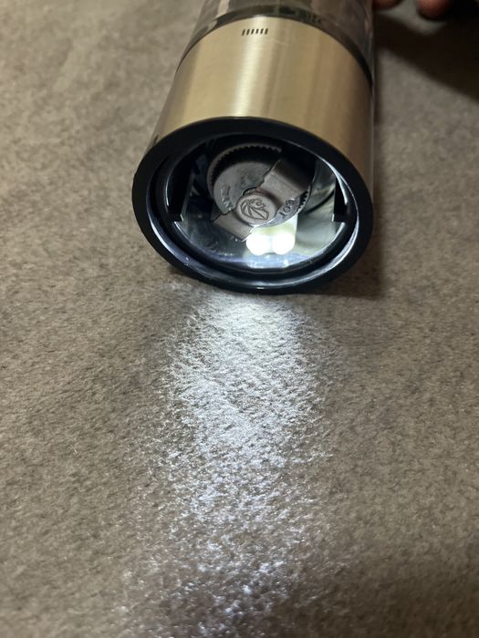 Młynek elektryczny do pieprzu Peugeot  elis sense, 20 cm