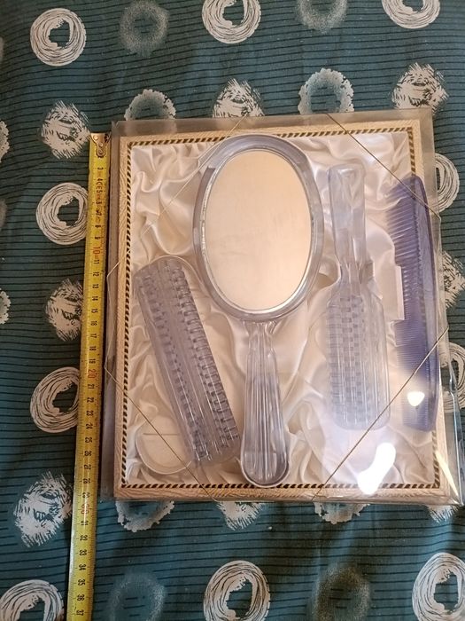 Zestaw kosmetyczny szczotka grzebień lusterko PRL DDR prezent