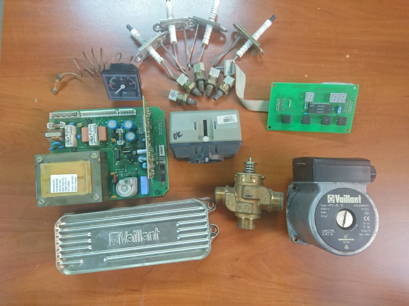 Запчастини до котлів Vaillant T6, T7,T8