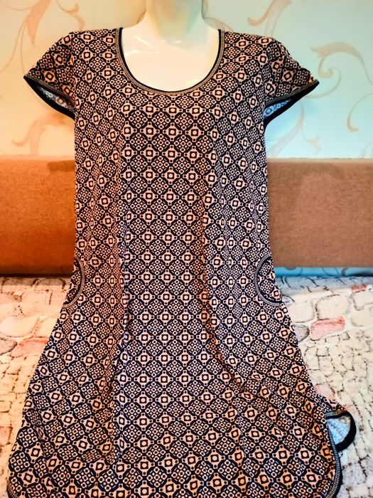 Сукні/Туніки жіночі трикотажні та велюрові. Опт, роздріб, дроп