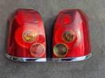 Lampa tył prawa lub lewa toyota Avensis II T25 kombi