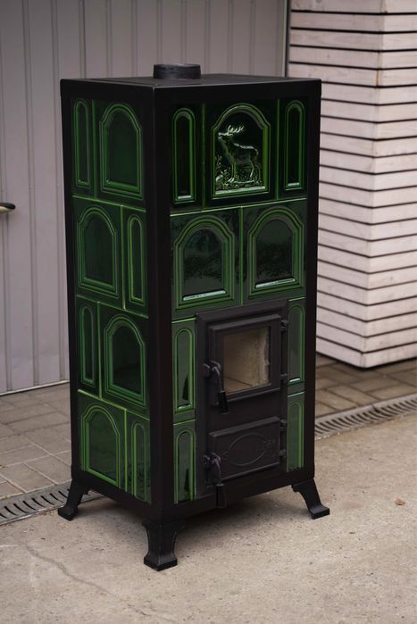 Piec kaflowy koza kaflowa kominek wolnostojący