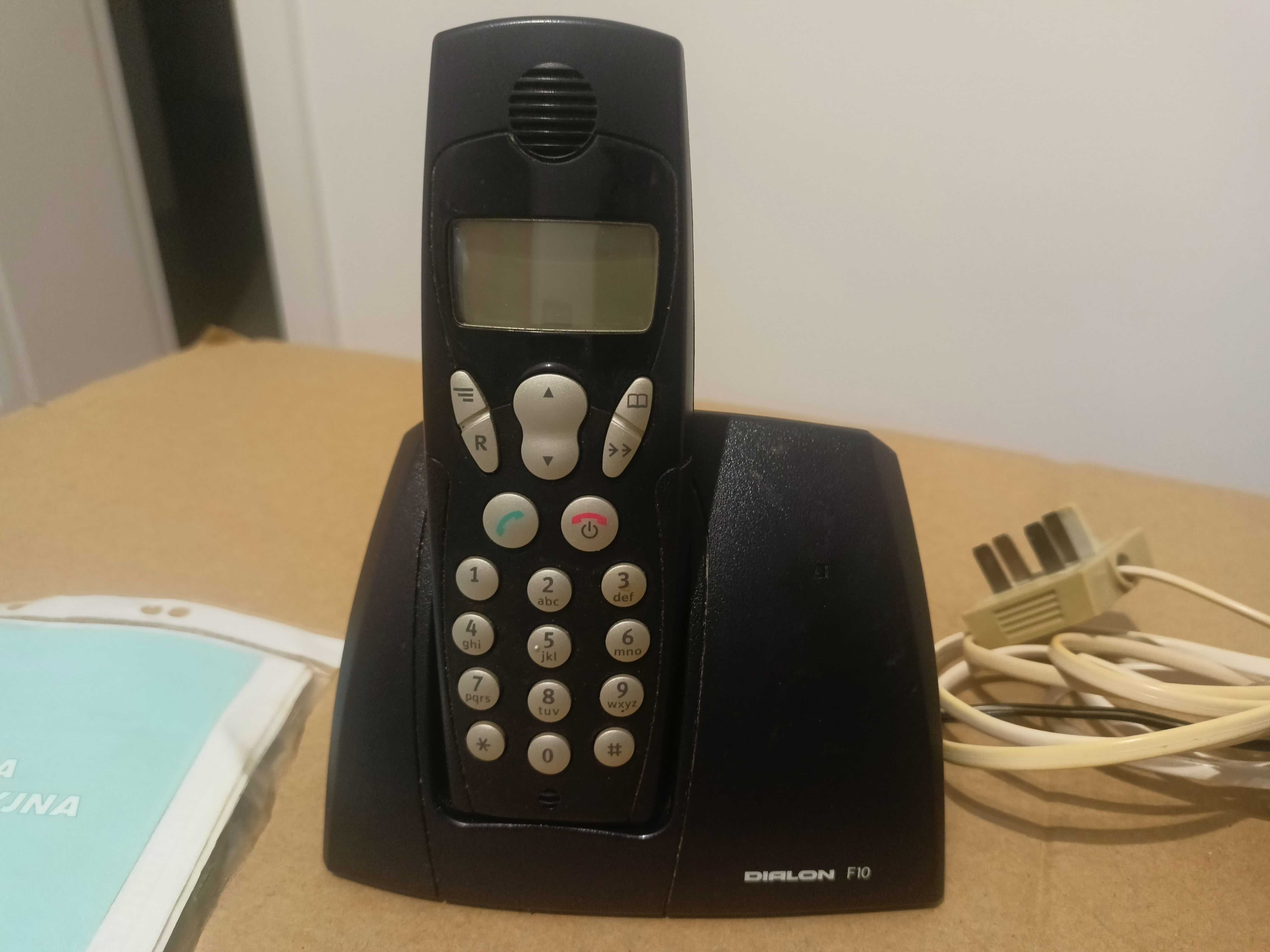 Telefon stacjonarny bezprzewodowy Dialon f10