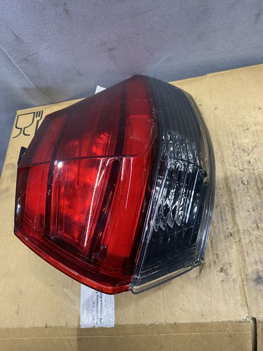 Задний правый стоп фонарь Nissan X-Trail t32 Rogue