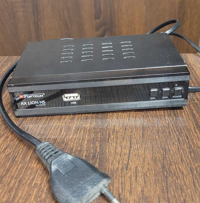 Dekoder Tuner DVB T2  Opticum AX Lion NS