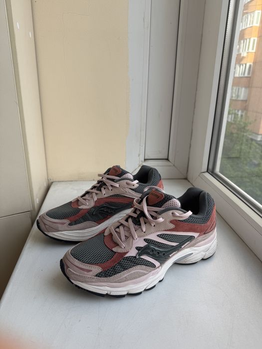 Saucony ProGrid Omni 9 Grey/Pink (S70740-2) | 44 розмір | Оригінал
