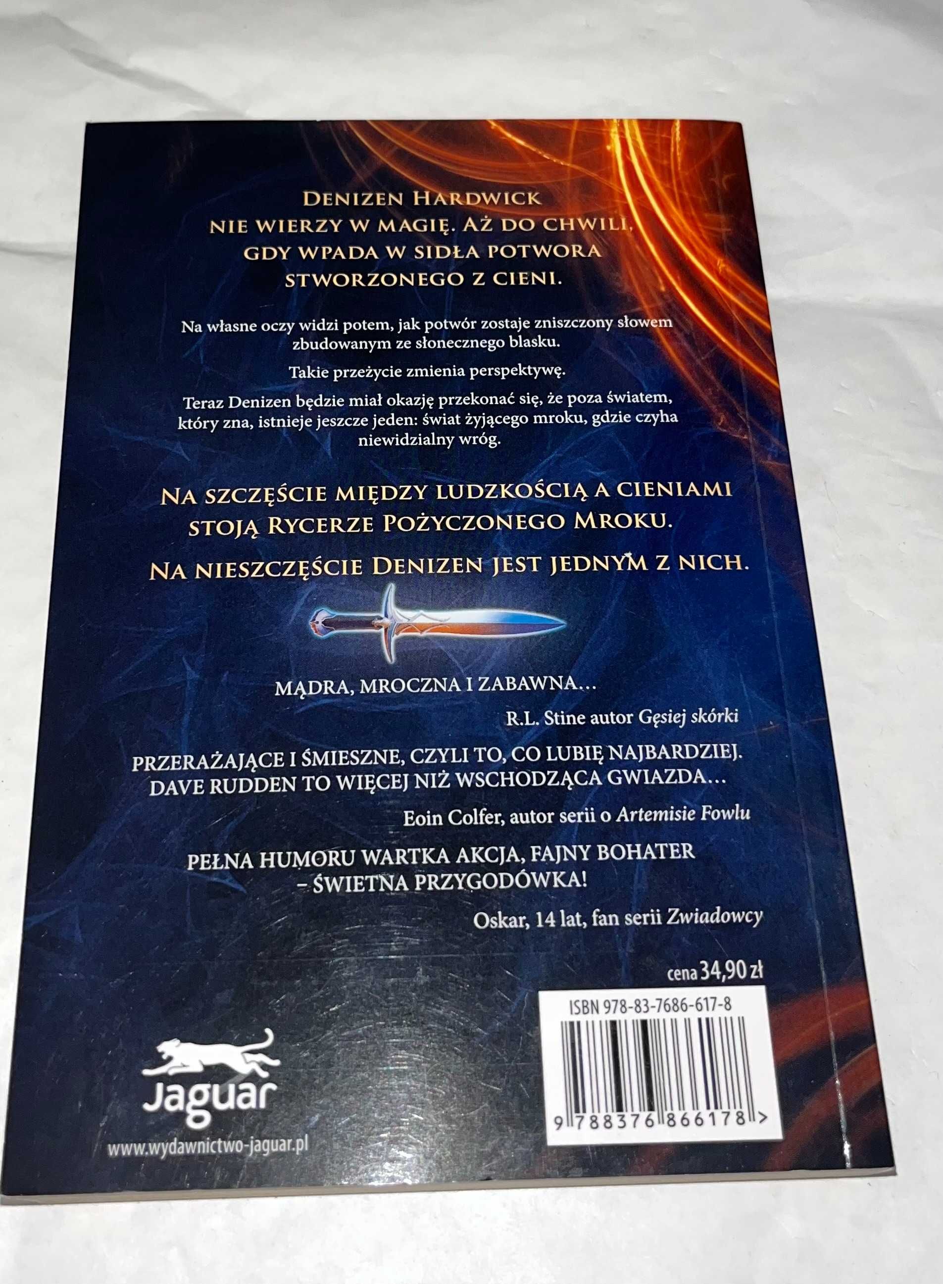 Rycerze pożyczonego mroku Dave Rudden fantastyka 1 tom