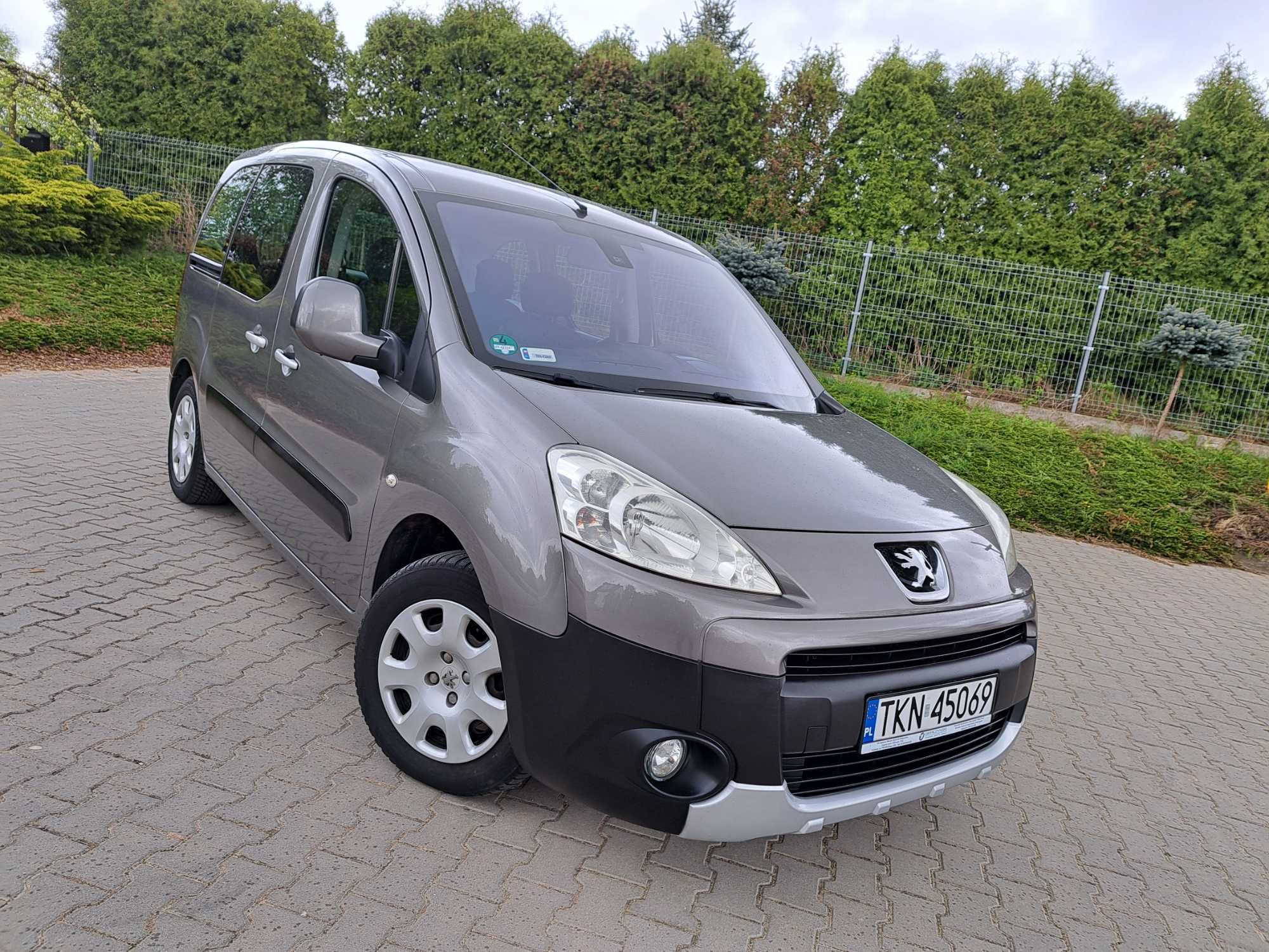 *Piękny Peugeot*1.6 HDi (110kM)*Klima*5-osób*Jeden wł.*Zadbany*Okazja*