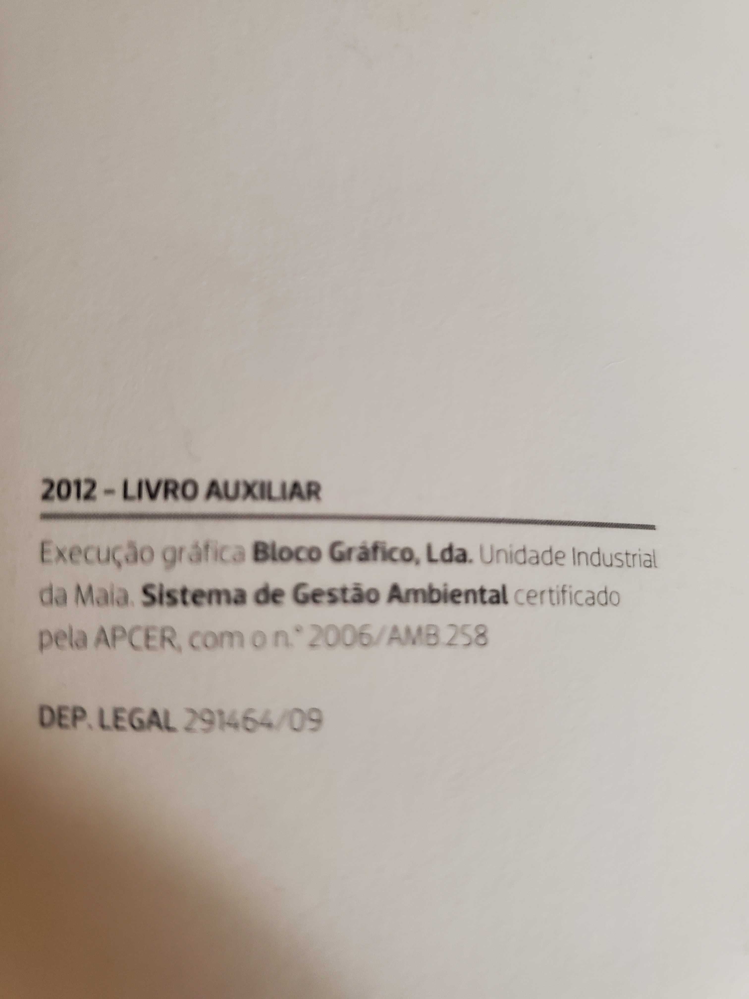 Livro Resumos "Os Lusíadas"