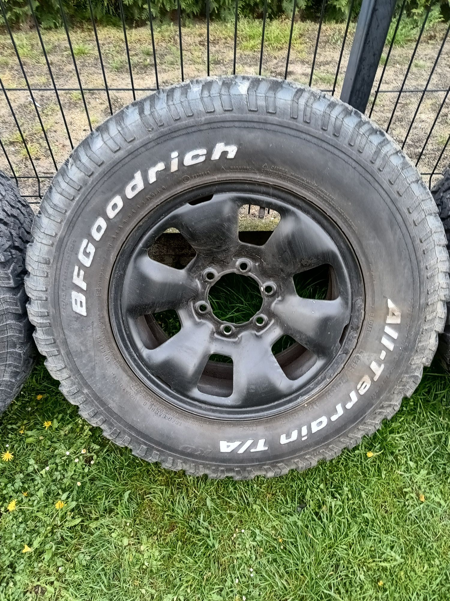 Koła terenowe 17" 6x139.7 265/70 R17 Toyota Hilux