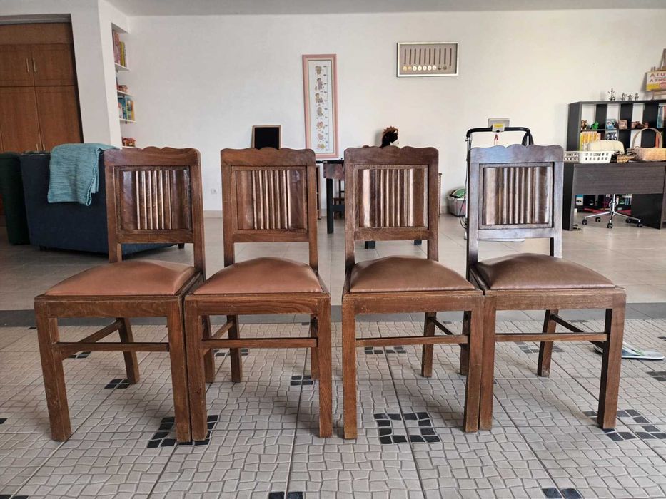 Cadeiras antigas vintage
