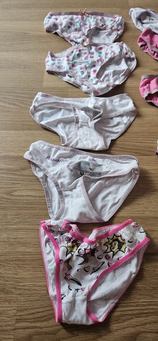 Sprzedam majtki dziewczęce 110/116 10 sztuk