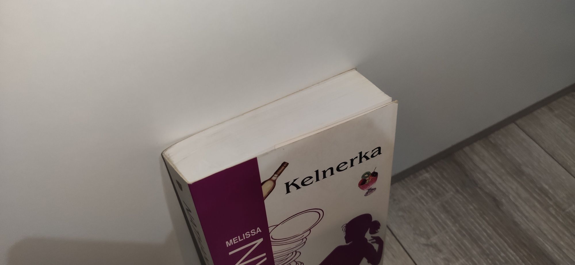 Książka Melissa Nathan - Kelnerka