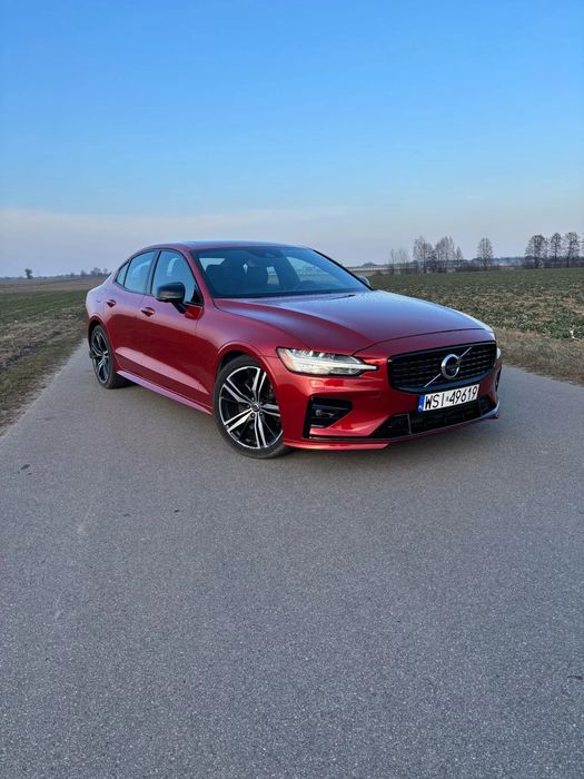 Volvo S60 Volvo S60 T6 AWD R-Design, Polestar 2019 – sportowe akcenty