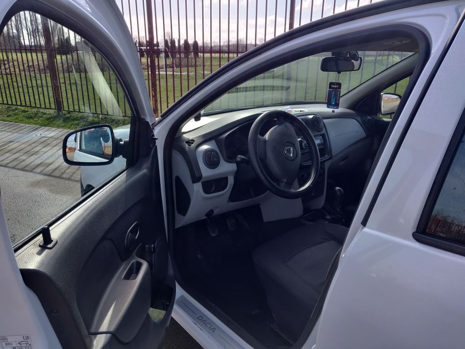 Dacia Sandero 2013 • 1.2 бензин
