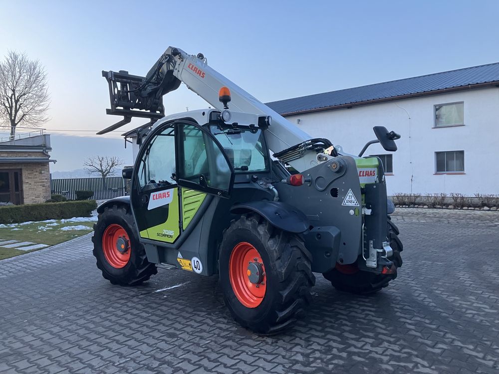 Claas scorpion 7035 merlo jcb manitou