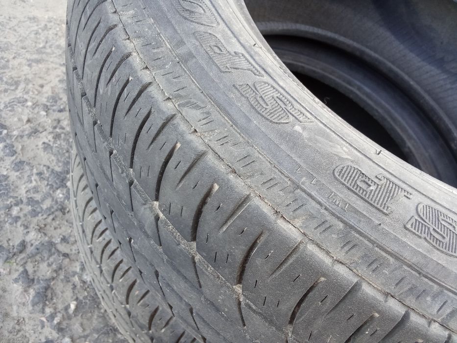 Зимові R15/195/65 є інші розміри і літо.