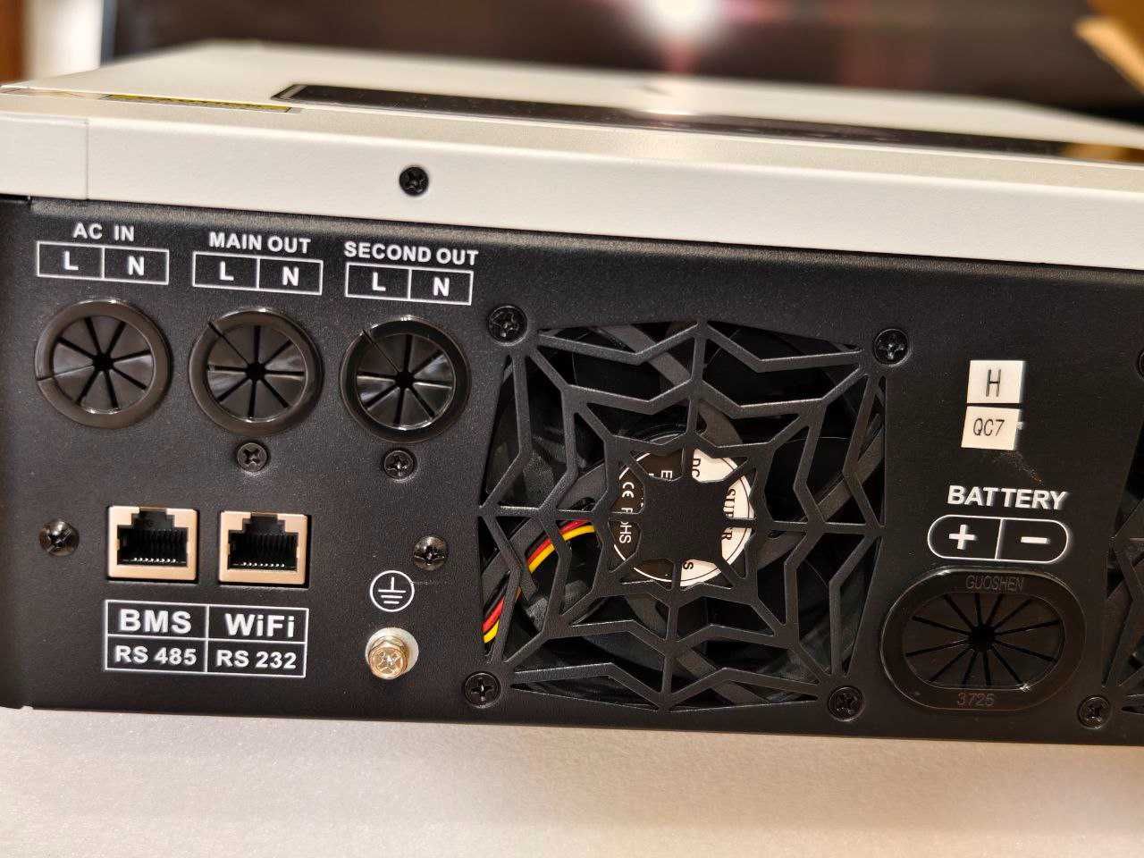 Гибридный солнечный инвертор 48в 6,2кВт заряд 120А, версия BMS + WiFi