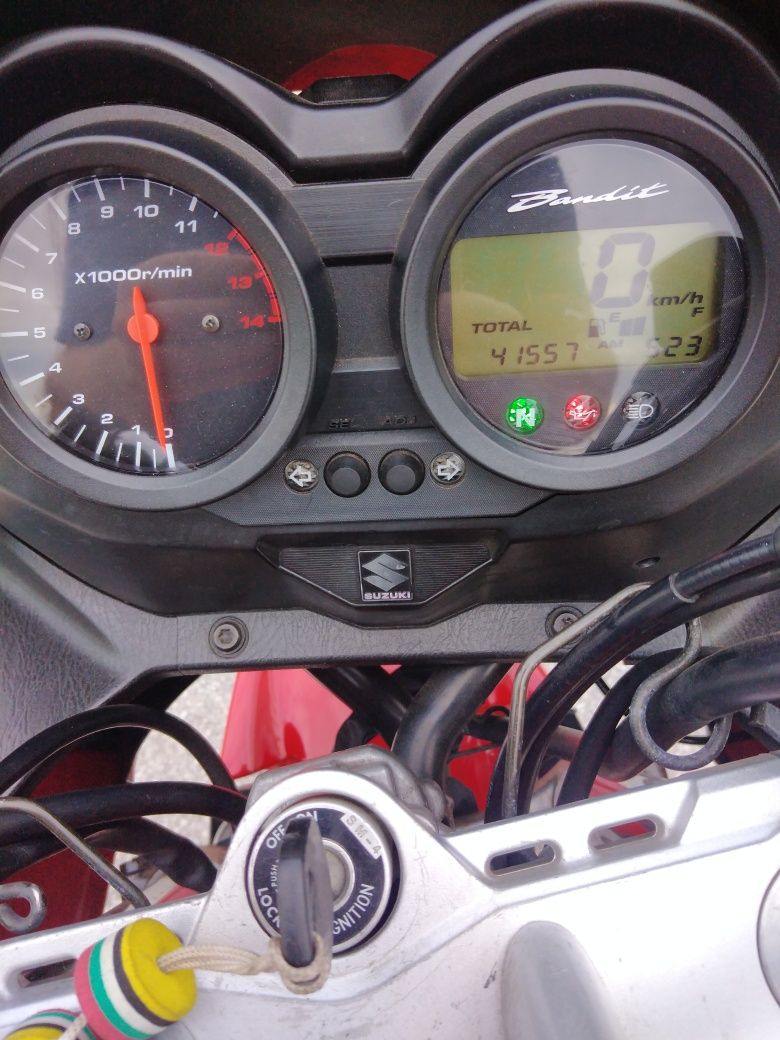 Suzuki gsf 650 bandit, olejak