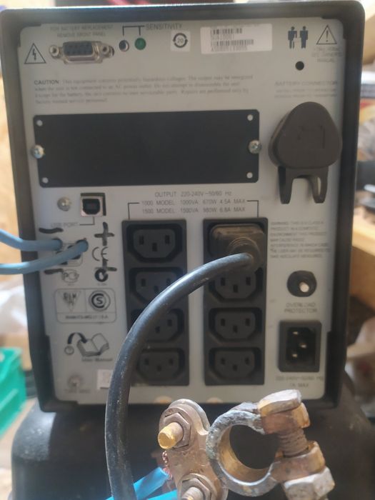 APC Smart-UPS з правильною стнусоїдою